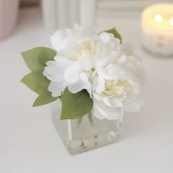 19cm White Roses Artificial Plant In Clear Square Glass Vase -Cheap Grow And Trim Store 19cm white roses artificial plant in clear square glass vase5010795682690 01i