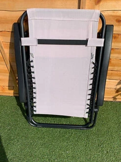 2 X Beige Zero Gravity Chair Lounger -Cheap Grow And Trim Store 2 x beige zero gravity chair lounger5060950102587 03c MP