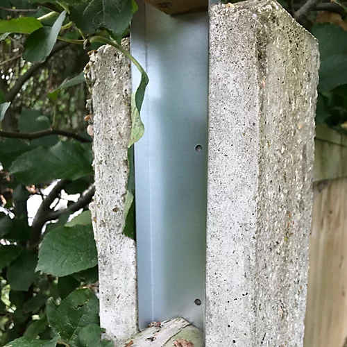 50cm Fence Trellis Topper Bracket Height Extension Arms Pack (5 Pairs Inc Screws) 3 50cm Fence Trellis Topper Bracket Height Extension Arms Pack (5 Pairs Inc Screws) - Image 3