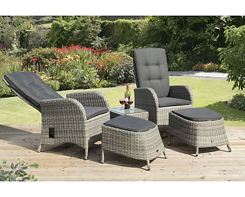 Albury Luxury Reclining Rattan Garden Armchair Set With Side Table And Foot Stools 2 Albury Luxury Reclining Rattan Garden Armchair Set With Side Table And Foot Stools - Image 2