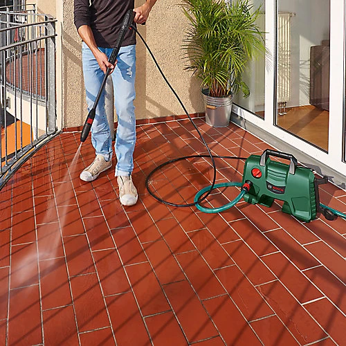 Bosch Aquatak Corded Pressure Washer 1.3kW 3600HA7F01 3 Bosch Aquatak Corded Pressure Washer 1.3kW 3600HA7F01 - Image 3