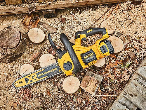 Dewalt DCM565N 18v XR 30cm Cordless Chainsaw Brushless - Bare Tool DCM565N-XJ 3 Dewalt DCM565N 18v XR 30cm Cordless Chainsaw Brushless - Bare Tool DCM565N-XJ - Image 3
