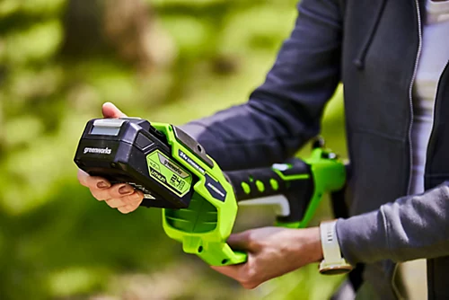 Greenworks Tools Battery G24B4 (Li-Ion 24V 4.0Ah) Suitable For 24V/48V Greenworks Products 2 Greenworks Tools Battery G24B4 (Li-Ion 24V 4.0Ah) Suitable For 24V/48V Greenworks Products - Image 2