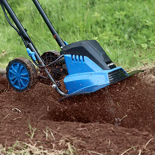 Hyundai 1500W 450mm Electric Garden Tiller, Cultivator, Rotovator And Rototiller HYT1500E 3 Hyundai 1500W 450mm Electric Garden Tiller, Cultivator, Rotovator And Rototiller HYT1500E - Image 3