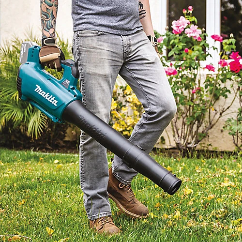 Makita DUB184Z LXT 18v Lithium Cordless Brushless Leaf Blower + Flat Nozzle Bare 2 Makita DUB184Z LXT 18v Lithium Cordless Brushless Leaf Blower + Flat Nozzle Bare - Image 2