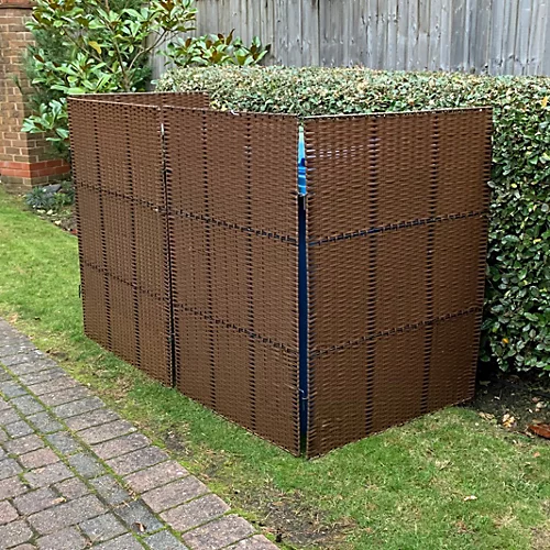 Rattan Effect Wheelie Bin Screen (Triple) 4 Rattan Effect Wheelie Bin Screen (Triple) - Image 4