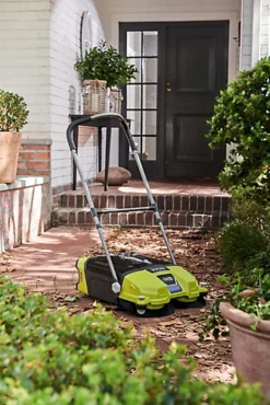 Ryobi ONE+ Debris Sweeper 18V (R18SW3-0) - TOOL ONLY, BARE UNIT -Cheap Grow And Trim Store ryobi one debris sweeper 18v r18sw3 0 tool only bare unit4892210170972 03c MP