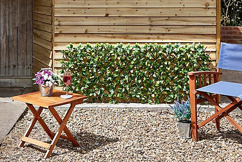 Smart Garden 60cm X 180cm Expanding Lemon Leaf Trellis Wheelie Bin Screen 2 Smart Garden 60cm X 180cm Expanding Lemon Leaf Trellis Wheelie Bin Screen - Image 2