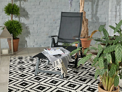 Sorrento Black Textylene Sunlounger With Wheels 3 Sorrento Black Textylene Sunlounger With Wheels - Image 3