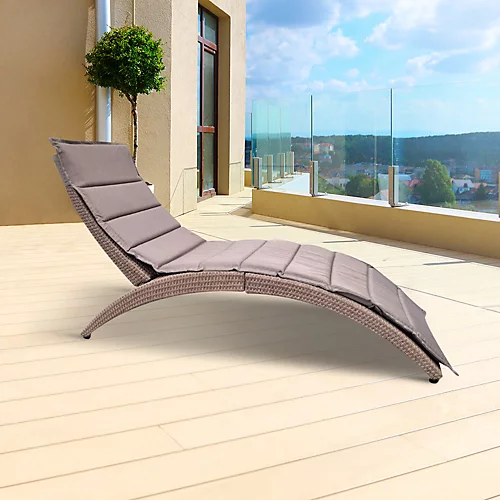 Truro Rattan Garden Sunlounger With Cushion 1 Truro Rattan Garden Sunlounger With Cushion