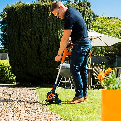 Yard Force 40V 30cm Cordless Grass Trimmer With 2.5Ah Lithium-Ion Battery And Charger LT G30 3 Yard Force 40V 30cm Cordless Grass Trimmer With 2.5Ah Lithium-Ion Battery And Charger LT G30 - Image 3